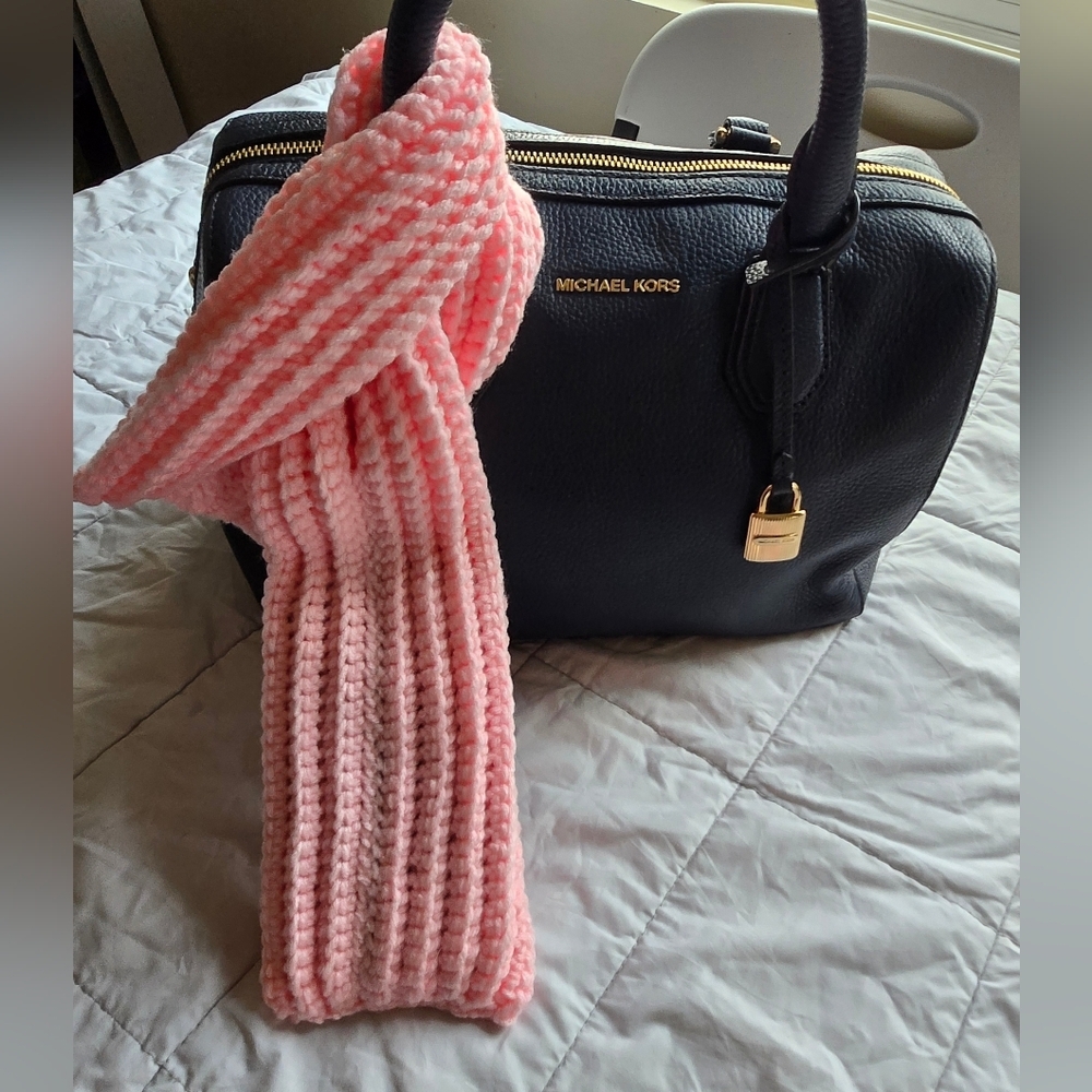 New Crochet Phone Pockets In Pink